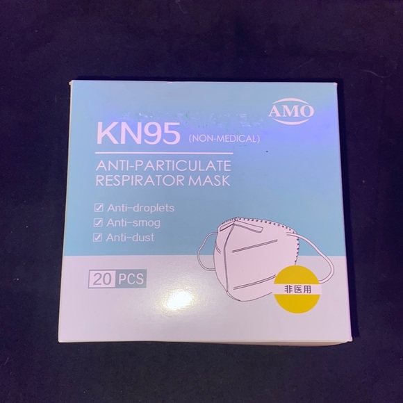 KN95 Face Mask - Picture 1 of 6